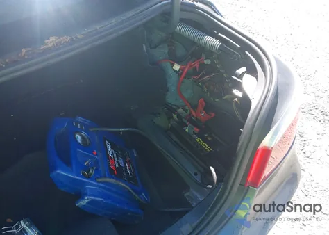 2007 BMW 530I из США, поврежденный, VIN WBANE73587CM46894